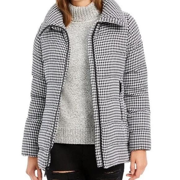 BCBGeneration Black & White Houndstooth Print Winter Coat Jacket Size Small - Picture 1 of 10